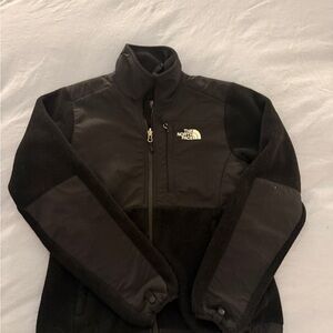 The North Face Women’s Black Performance Jacket